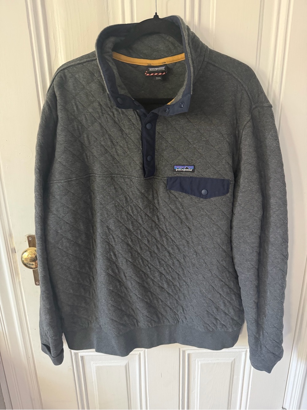 Patagonia Men’s Quilted Snap-T Pullover Gray Navy